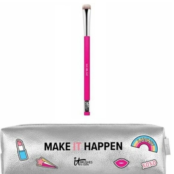 IT Brushes For ULTA Make IT Happen SMUDGER Brush and Metallic Cosmetics Bag NEW - Picture 1 of 5